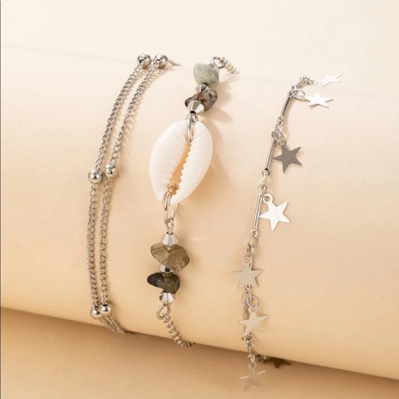 • Anya • 3 Pc. Star + Shell Anklet Set - Picture 2 of 6
